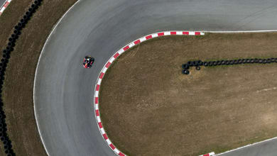 vue arérienne du circuit du roussillon