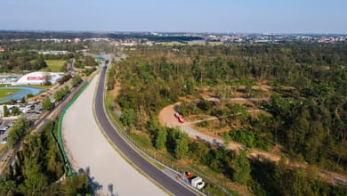 vue arérienne du circuit de saint laurent de mure